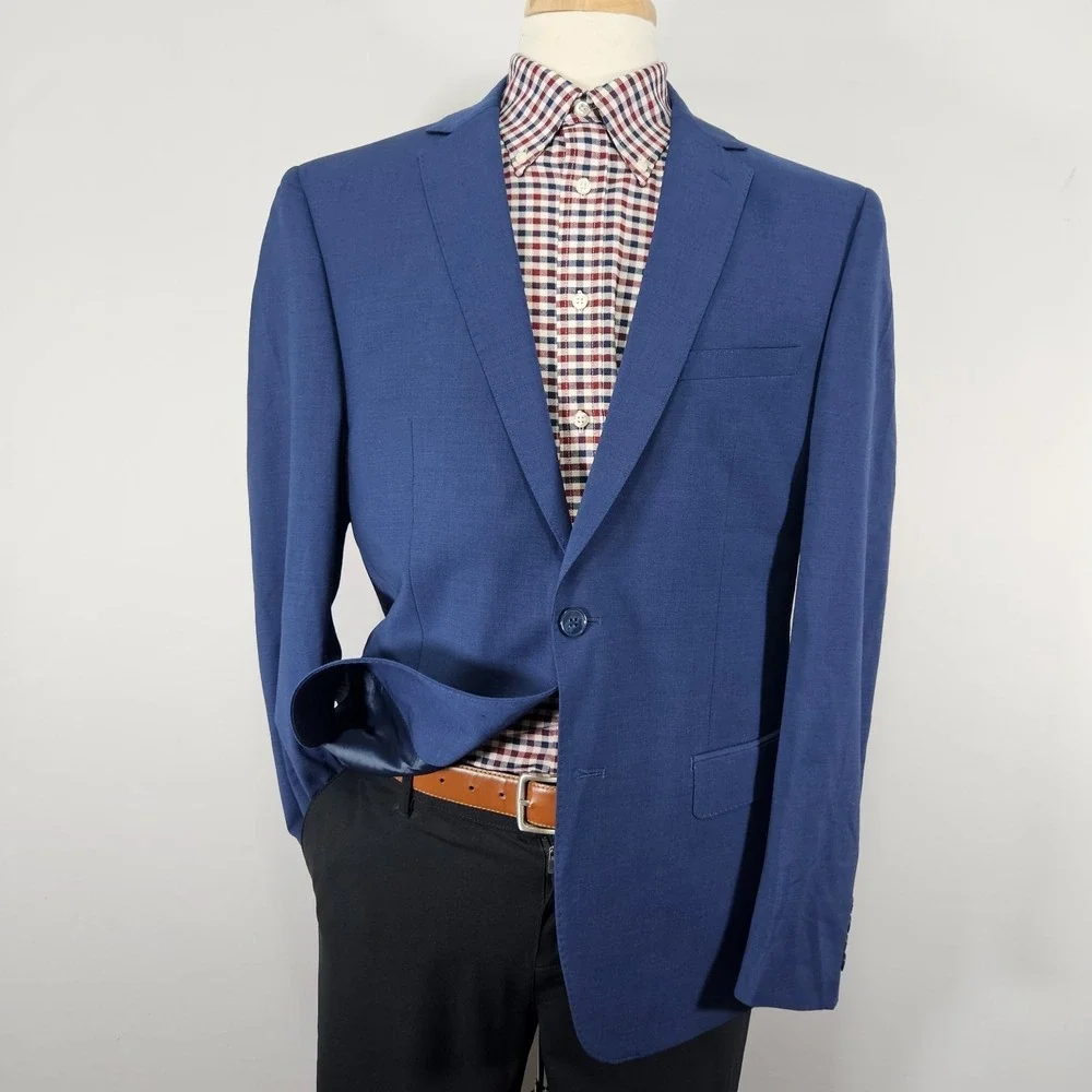 Calvin Klein Men's Sport Coat Blazer Two Button Navy Blue Wool Spandex Size 44L